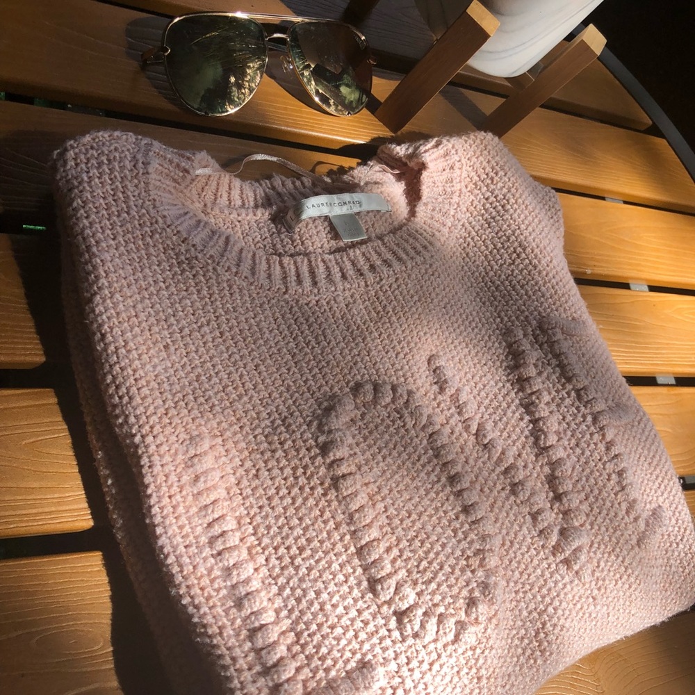LC sweater